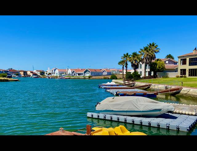 789M² VACANT LAND FOR SALE IN DWARSKERSBOS